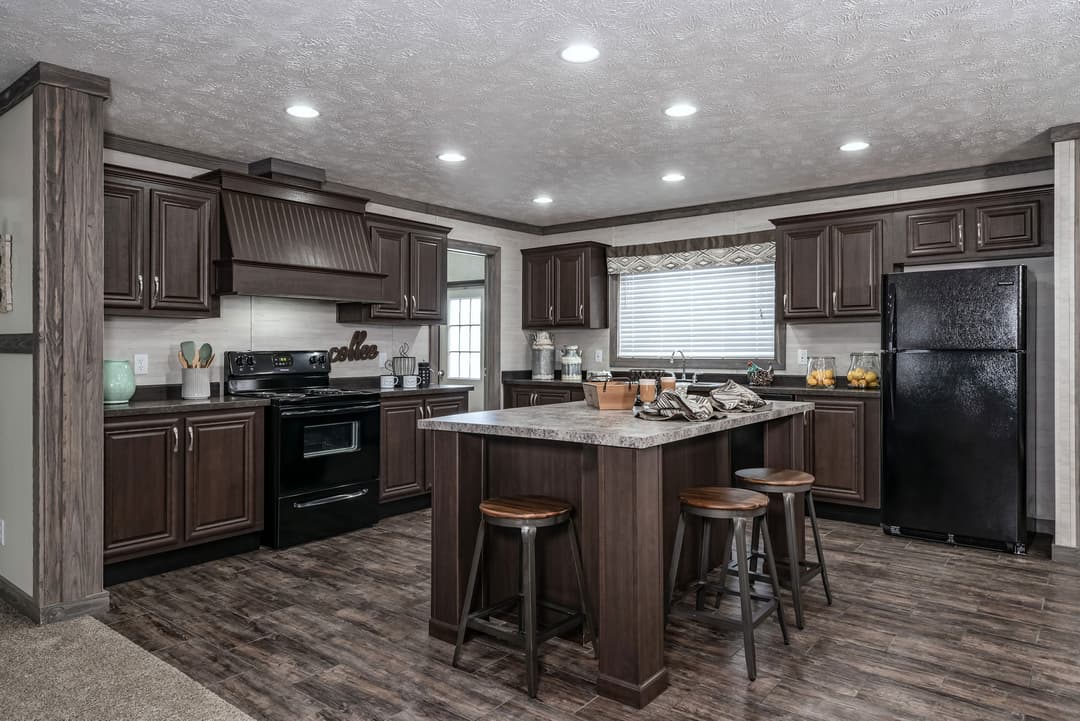 Md-35-32 kitchen home features