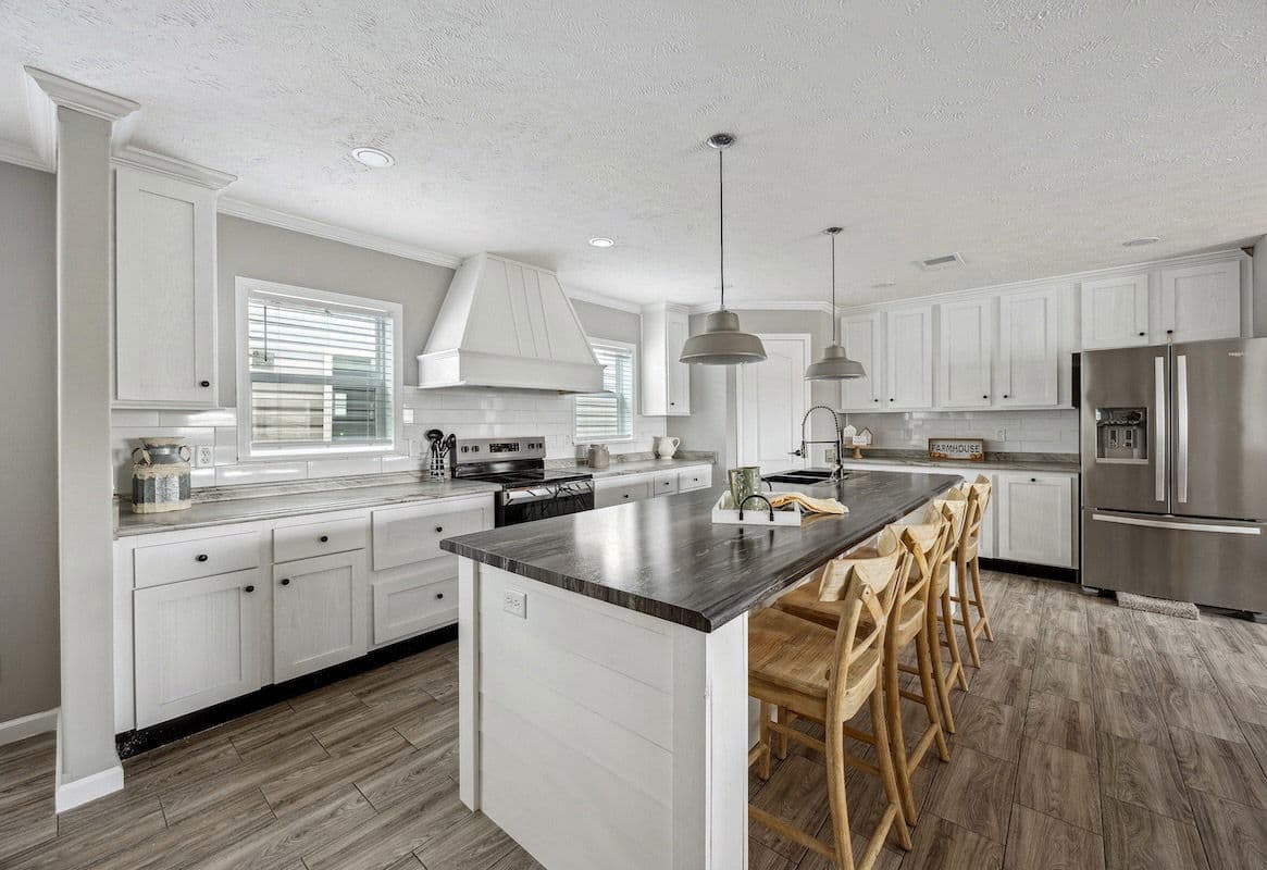 Kb-3246 presley kitchen home features