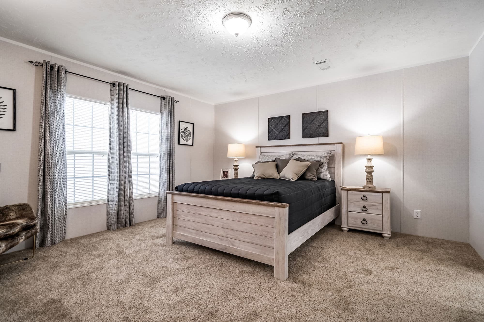 Md-41-32 bedroom home features