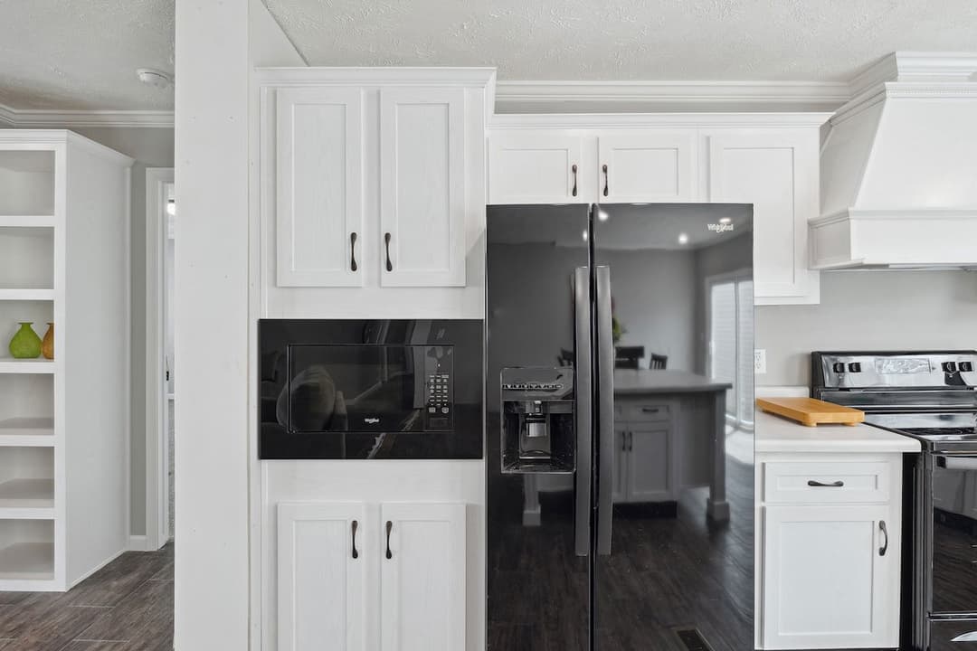 Md-30-32 josey wales kitchen home features