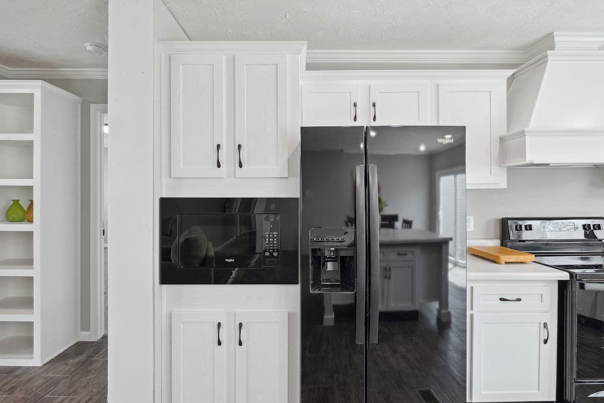 Md-30-32 josey wales kitchen home features