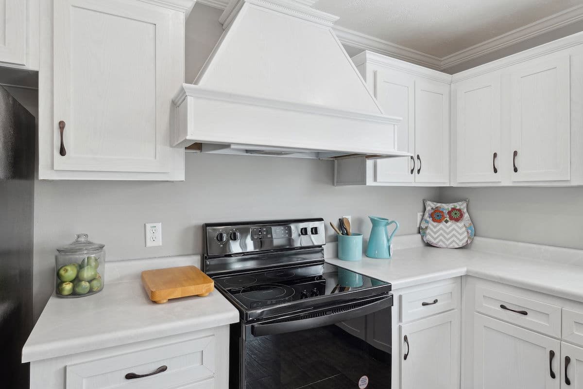 Md-30-32 josey wales kitchen home features