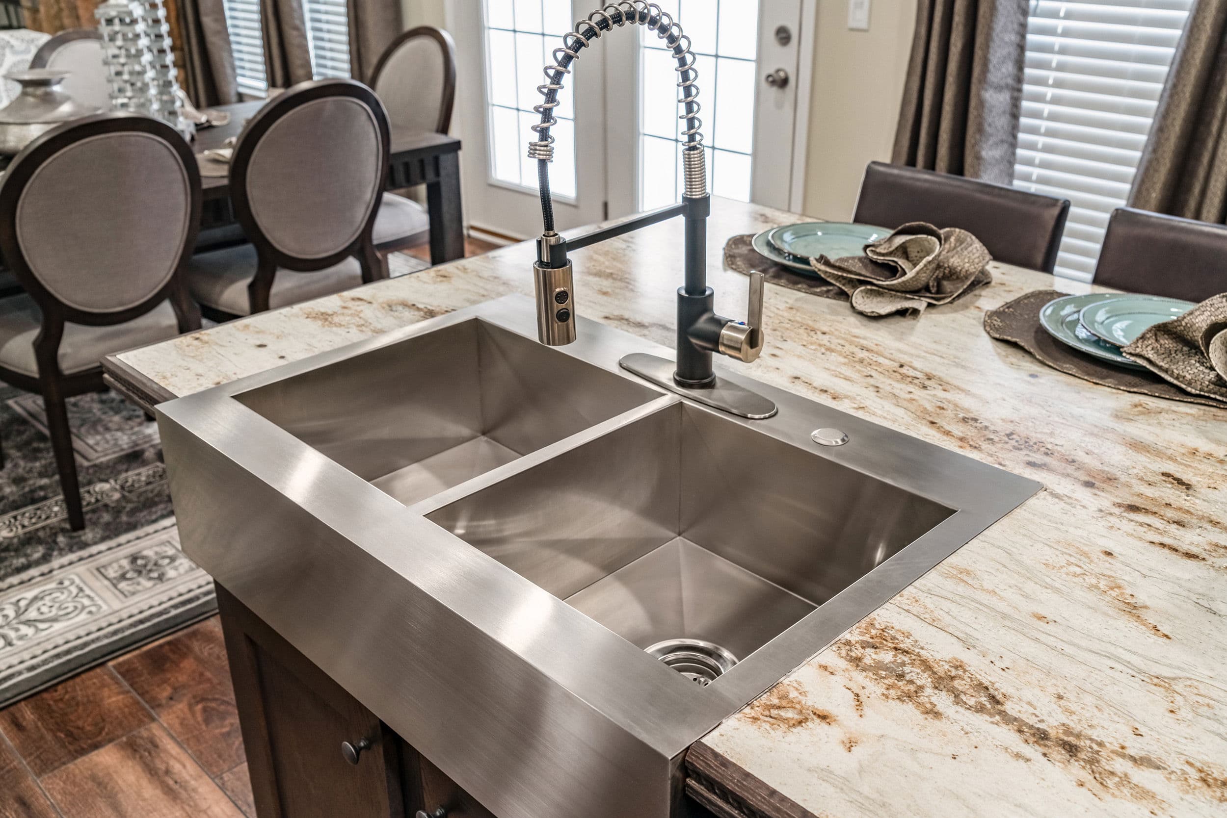 Kb-3244 kitchen home features