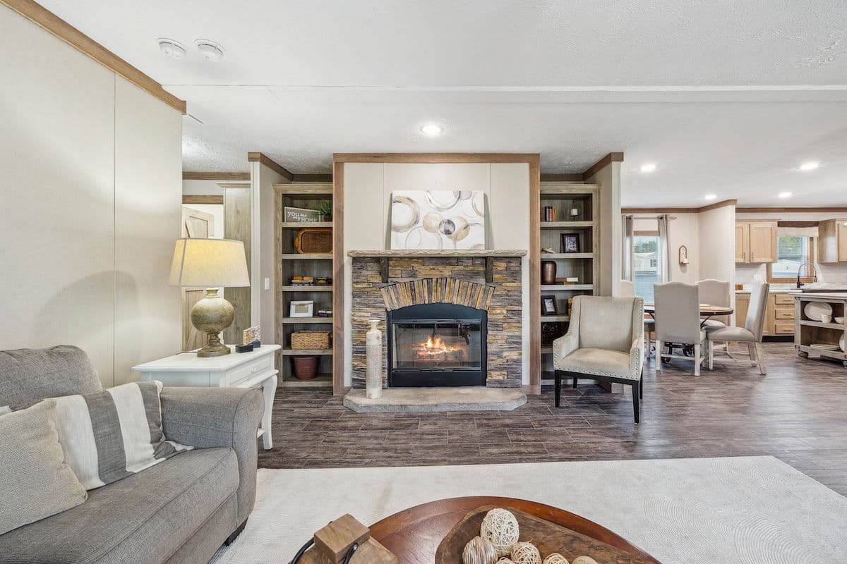 Md-26-32 interior and hero home features