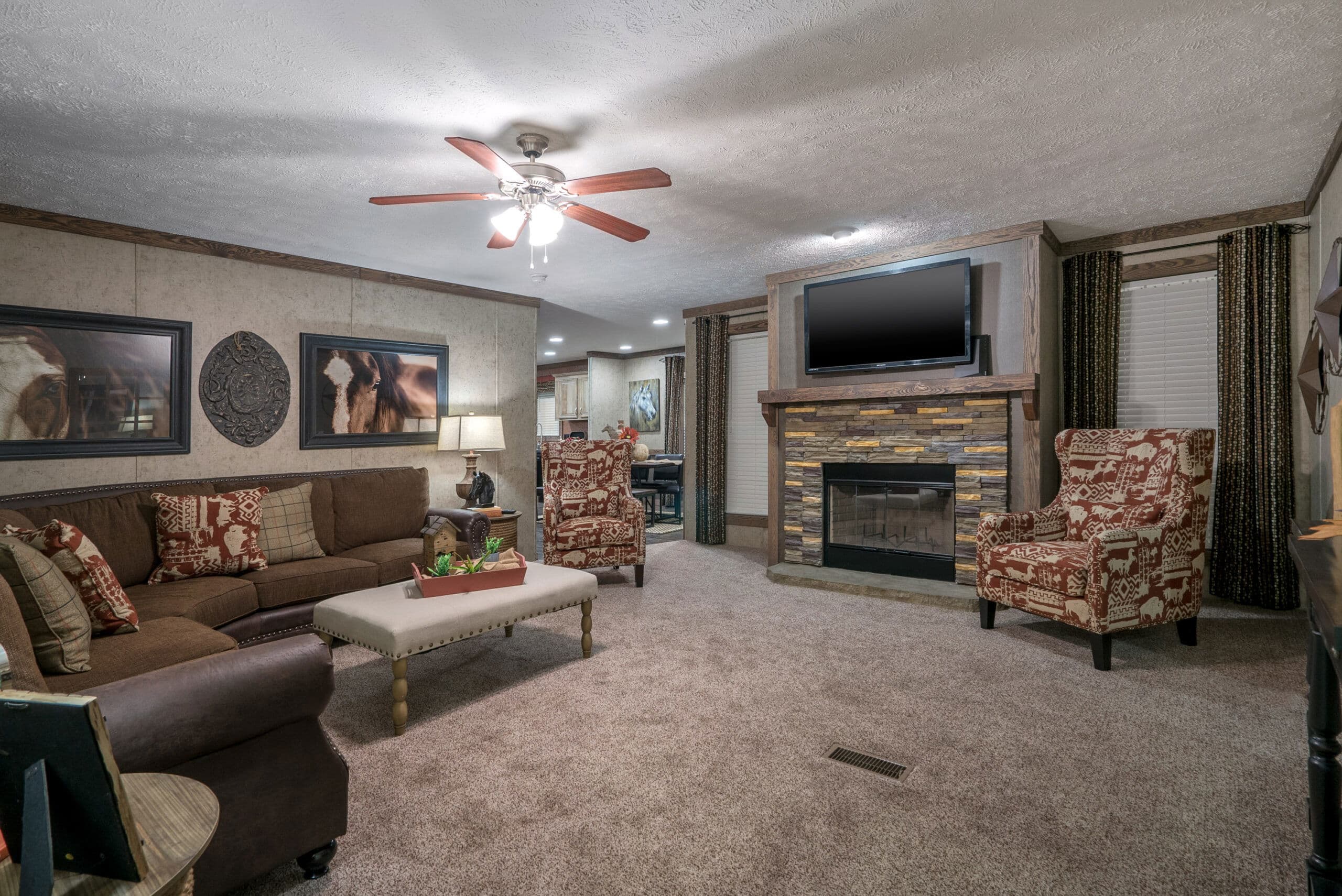 Md-17 interior home features