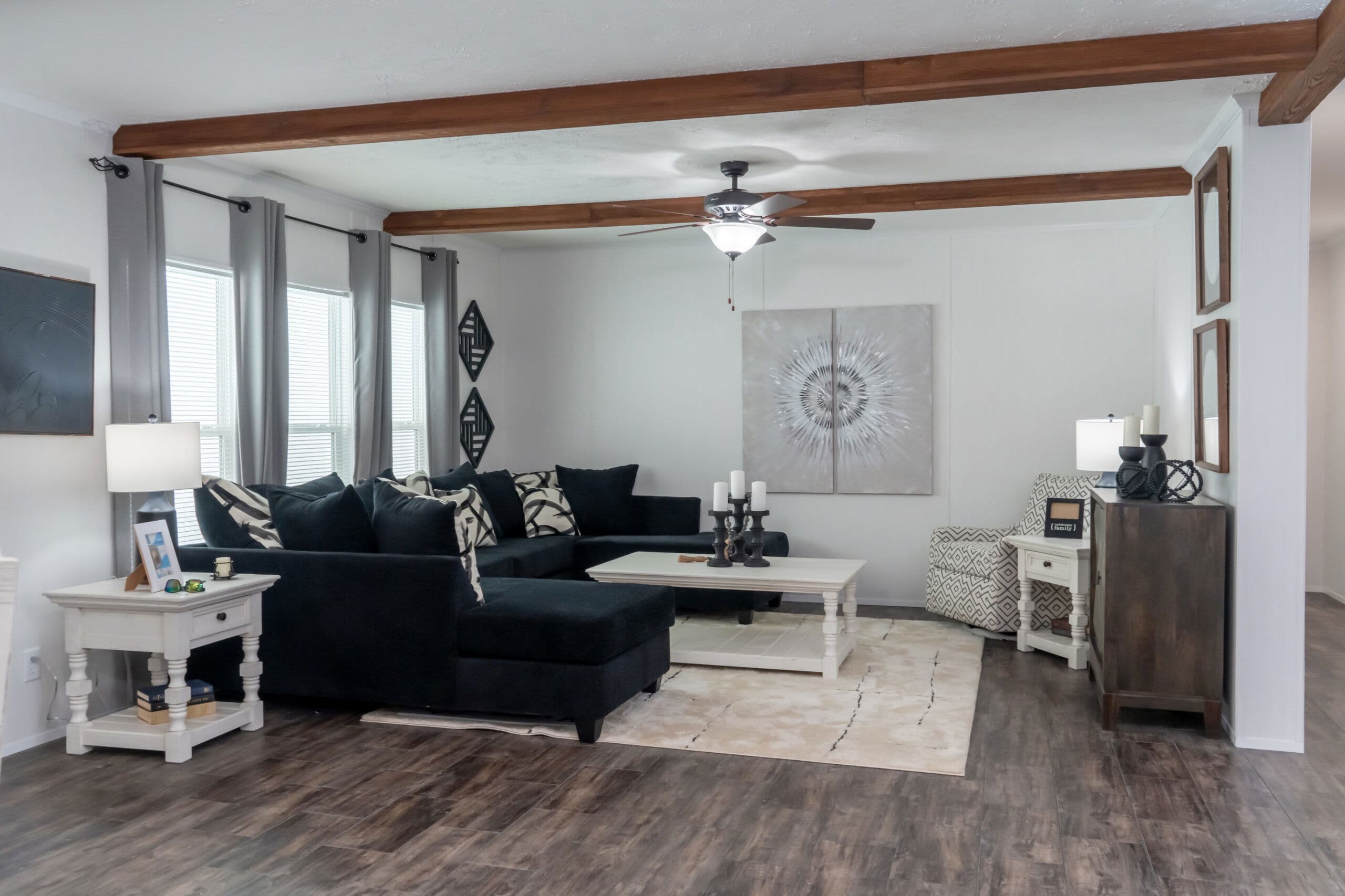 Md-53-32 interior home features