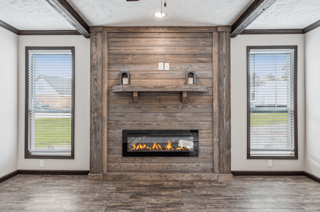 Md-32-76 big red interior home features