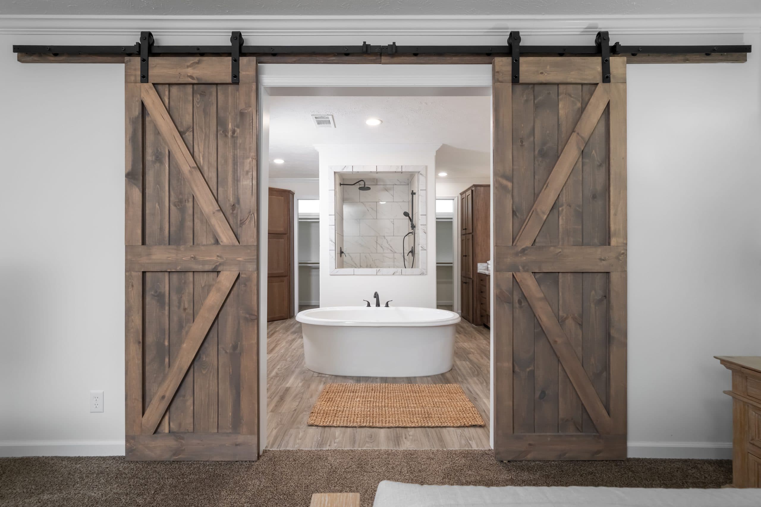 Kb-3250 fargo bathroom home features