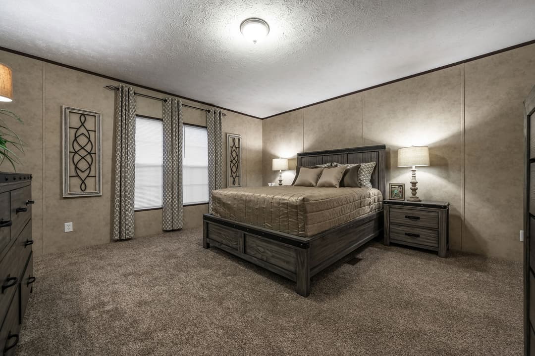 Md-35-32 bedroom home features