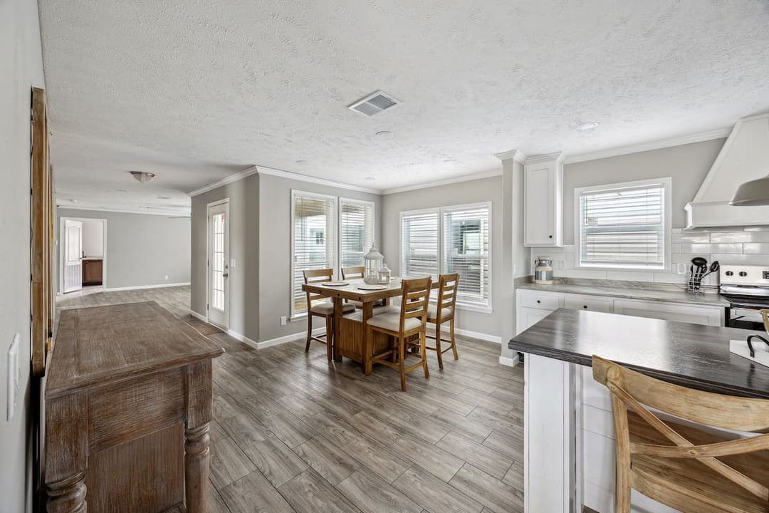 Kb-3246 presley interior home features