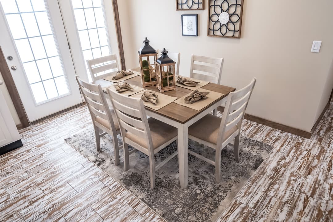 Md-49-32 interior home features