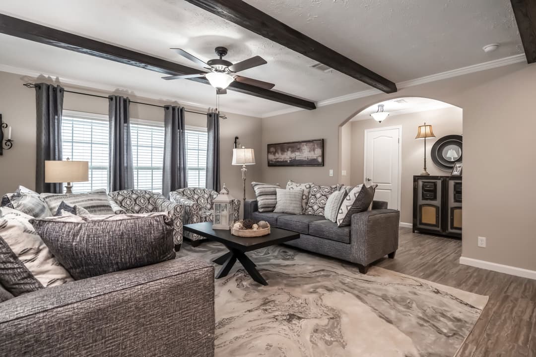 Kb-3248 interior home features