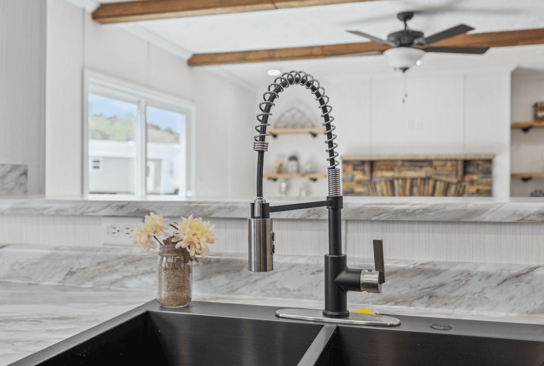 Md-62-32 rubicon kitchen home features