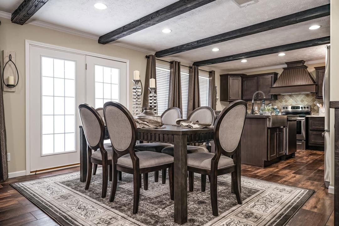 Kb-3244 interior home features