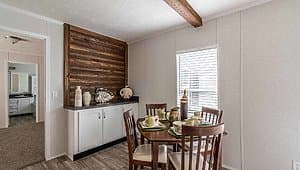 Md-113 interior home features