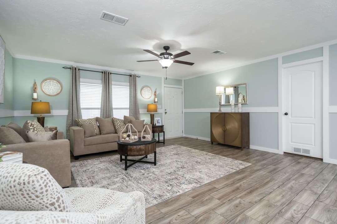 Md-56-32 interior home features