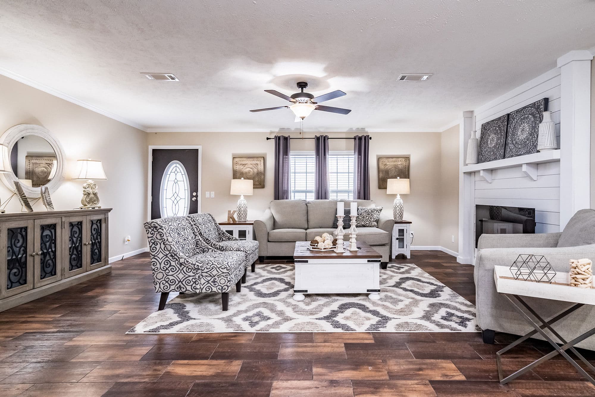 Kb-3245 tiger kat interior home features